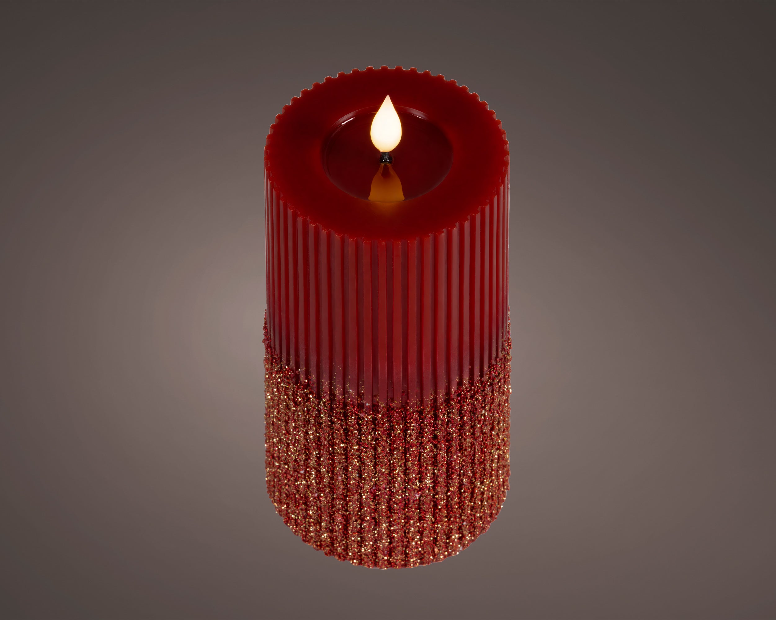 Lumineo LED wick candle red 18 cm